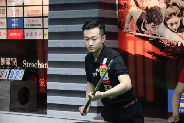 在现代足球 在现代足球